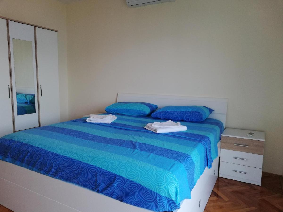 Fei Fei Apartments 2 ราชิตเช ภายนอก รูปภาพ
